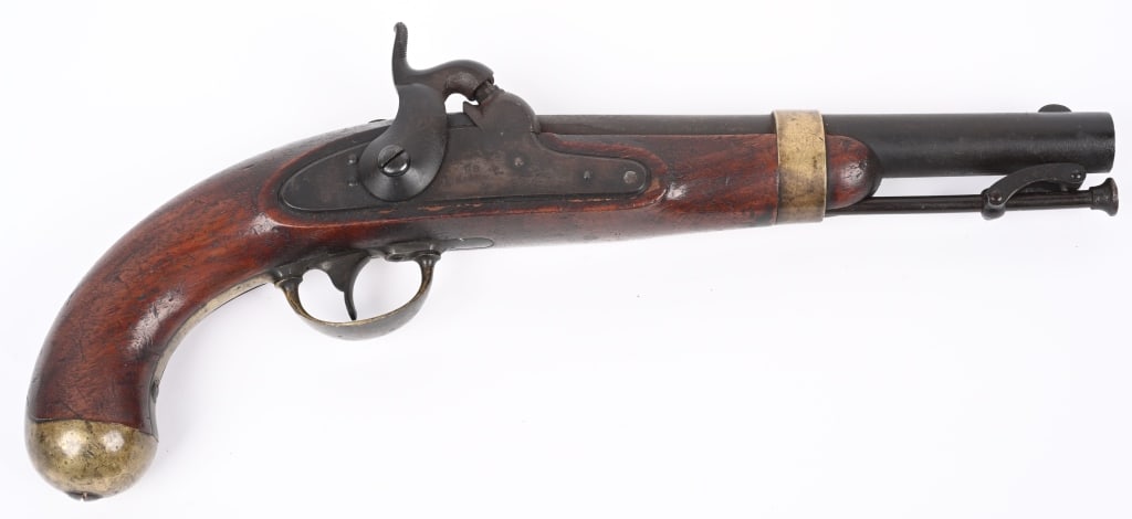 US MODEL 1842 MARTIAL SINGLE SHOT BY HENRY ASTON: SERIAL NUMBER N/A BARREL 8 1/2" CALIBER 54 SMOOTHBORE MANUFACTURED 1847. One piece walnut stock with brass furniture and swivel type ram rod. Beveled lock plate marked " U.S. ASTON" & "Middtn Conn 184