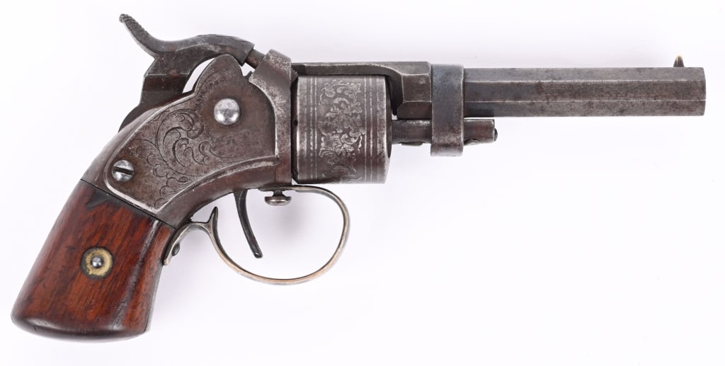 MASS ARMS MAYNARD PRIMED 28 CAL POCKET REVOLVER: SERIAL NUMBER 444 BARREL 3" CALIBER .28 MANUFACTURED 1851-1860. Very early 1st model with octagon barrel and manually rotated cylinder. Blue finished barrel and case colored frame with silver washed b