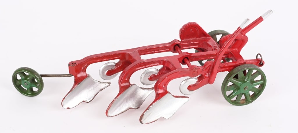 VINDEX CAST IRON CASE PLOW (1 of 5)