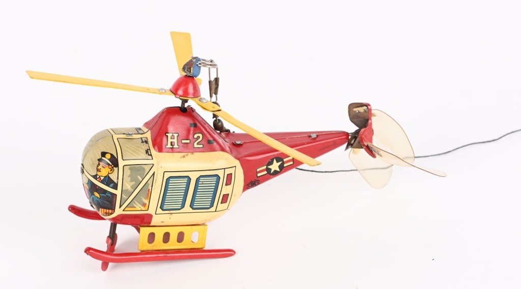 JAPAN TIN WINDUP HELICOPTER (1 of 3)