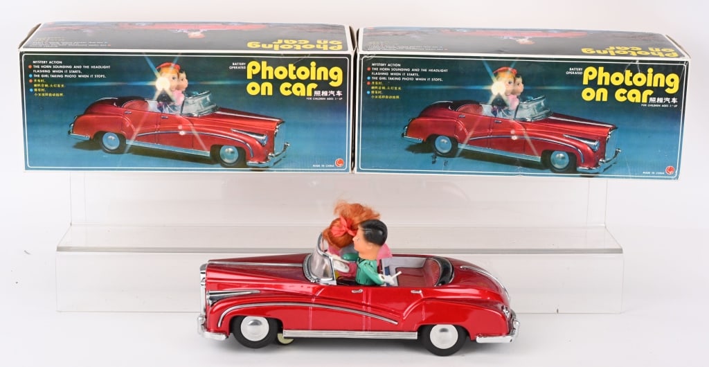 2- RED CHINA BATTERY OP PHOTOING CARS w/ BOXES (1 of 3)