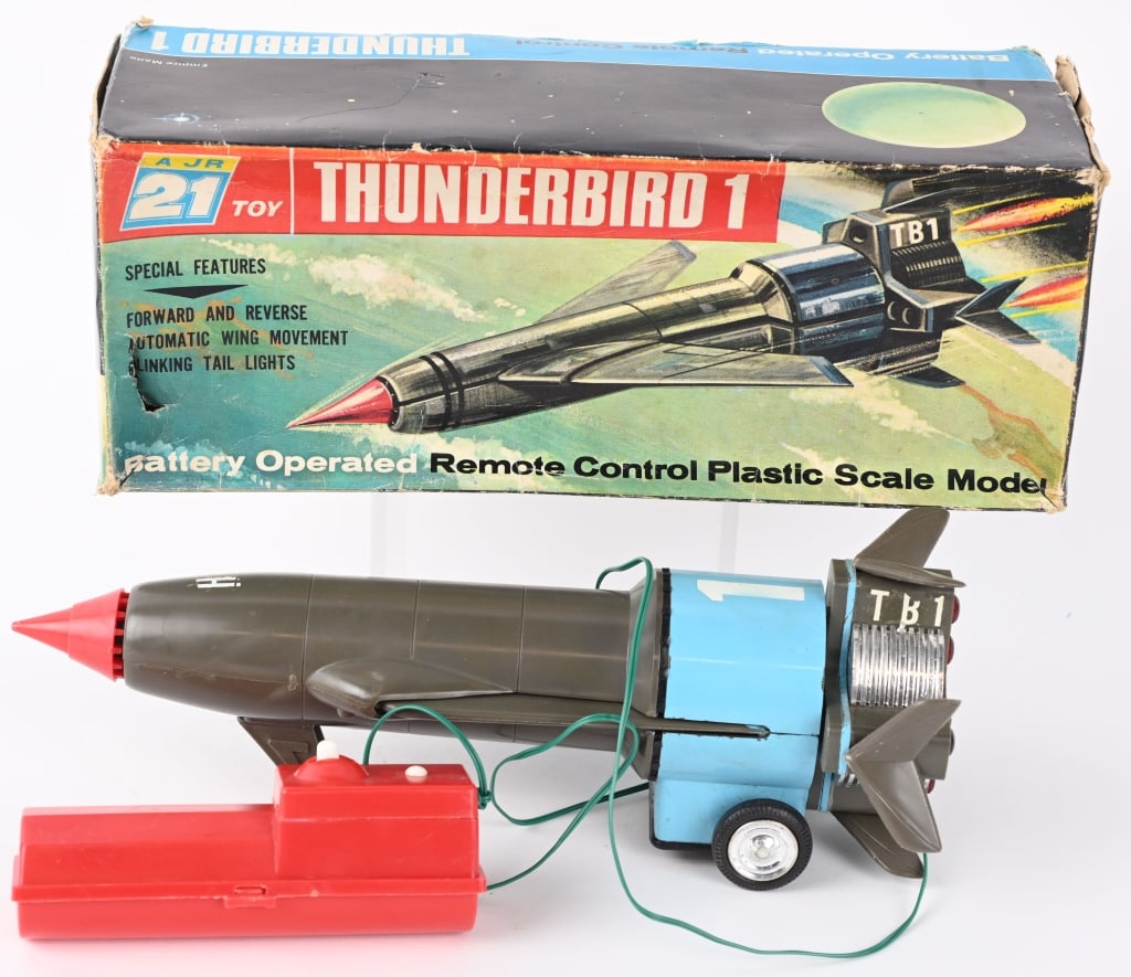EMPIRE BATTERY OP THUNDERBIRD 1 w/ BOX (1 of 6)