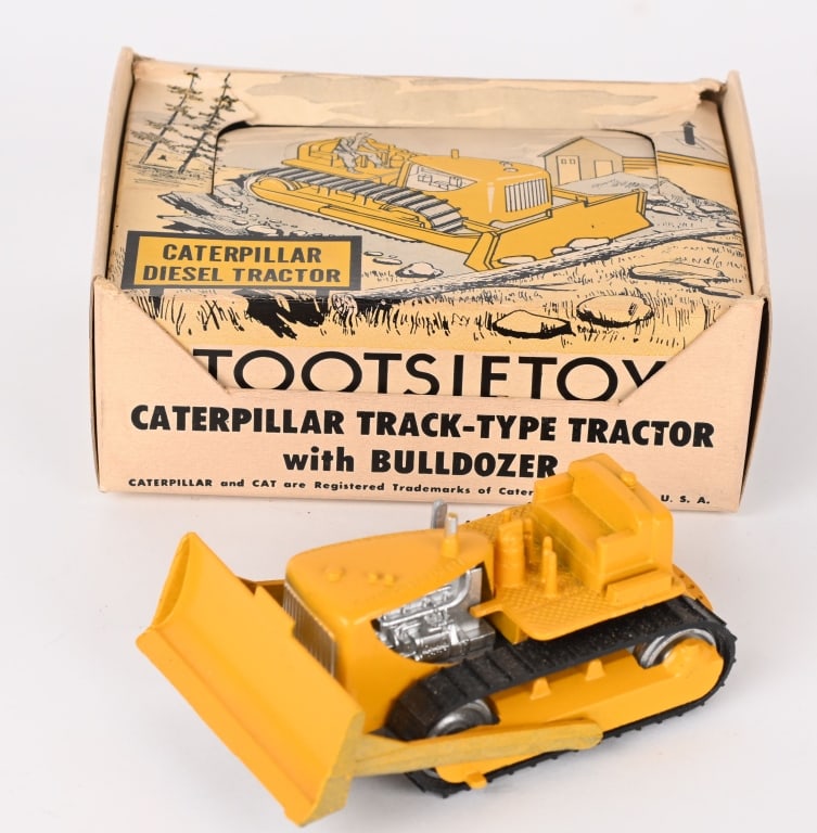 TOOTSITOY CATERPILLAR BULLDOZER w/ BOX (1 of 7)