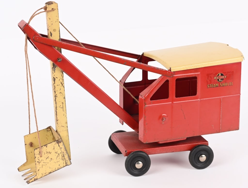 BUDDY L PRESSED STEEL STEAM SHOVEL: Late 1930's Buddy L Steam Shovel. Paint and decals are all original except for repainted roof. 16" Excellent