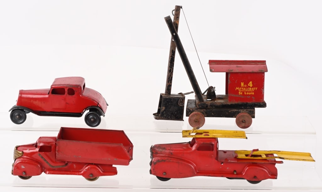 PRESSED STEEL TOYS (1 of 2)