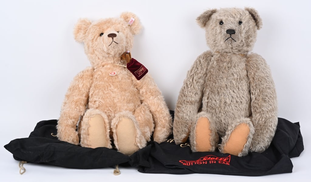 2- LIMITED EDITION STEIFF TEDDY BEARS (1 of 3)