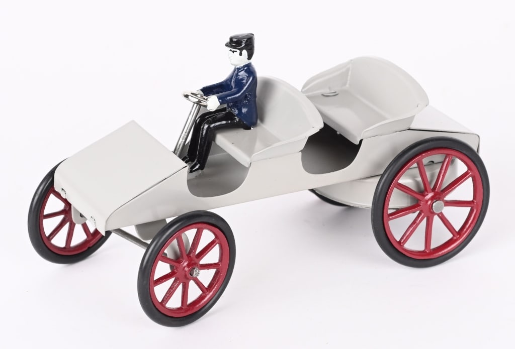 WILKINS TIN WINDUP TWO SEAT AUTO (1 of 5)