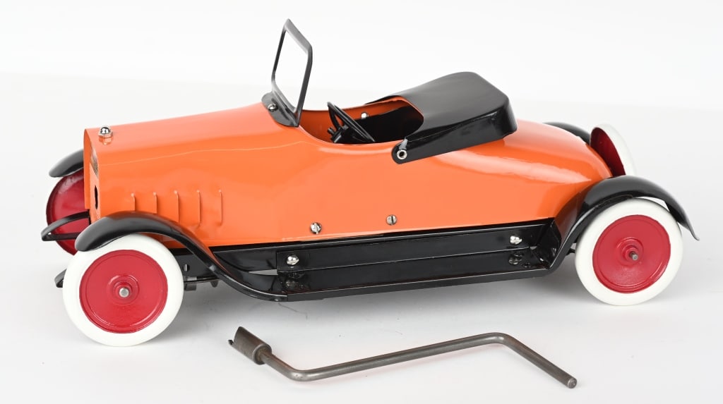 STRUCTO AUTO BUILDER CLOCKWORK ROADSTER (1 of 5)