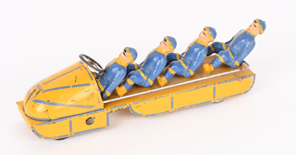 GERMAN TIN WINDUP 4 MAN BOBSLED (1 of 5)