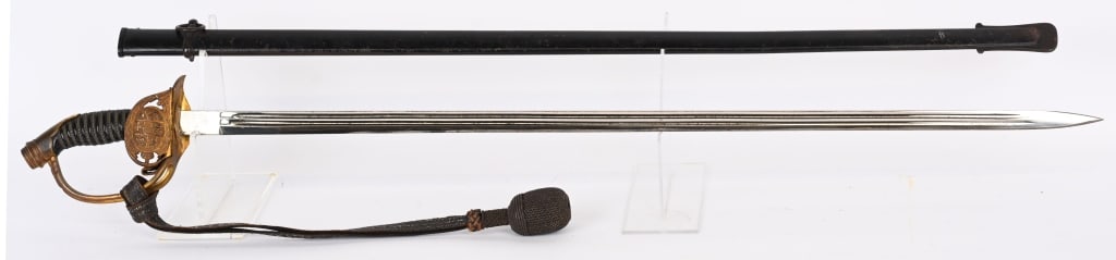 WWI IMPERIAL GERMAN MECKLENBURG SWORD WW1: The Degen comes with an excellent nickel-plated steel blade that is nicely maker marked. A black bakelite finished grip with intact wire wrapping. Brass hilt fittings. The knuckle guard bears the Meck