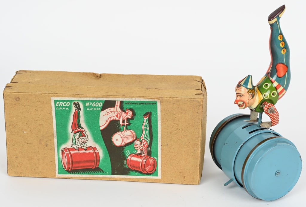 ERCO TIN WINDUP CLOWN ON BARREL w/ BOX (1 of 8)