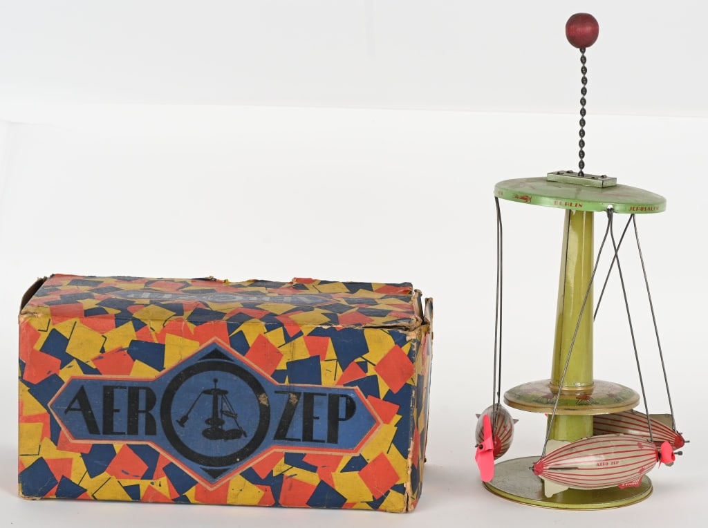 BUFFALO TOYS ZEPPELIN GO ROUND w/ BOX (1 of 7)