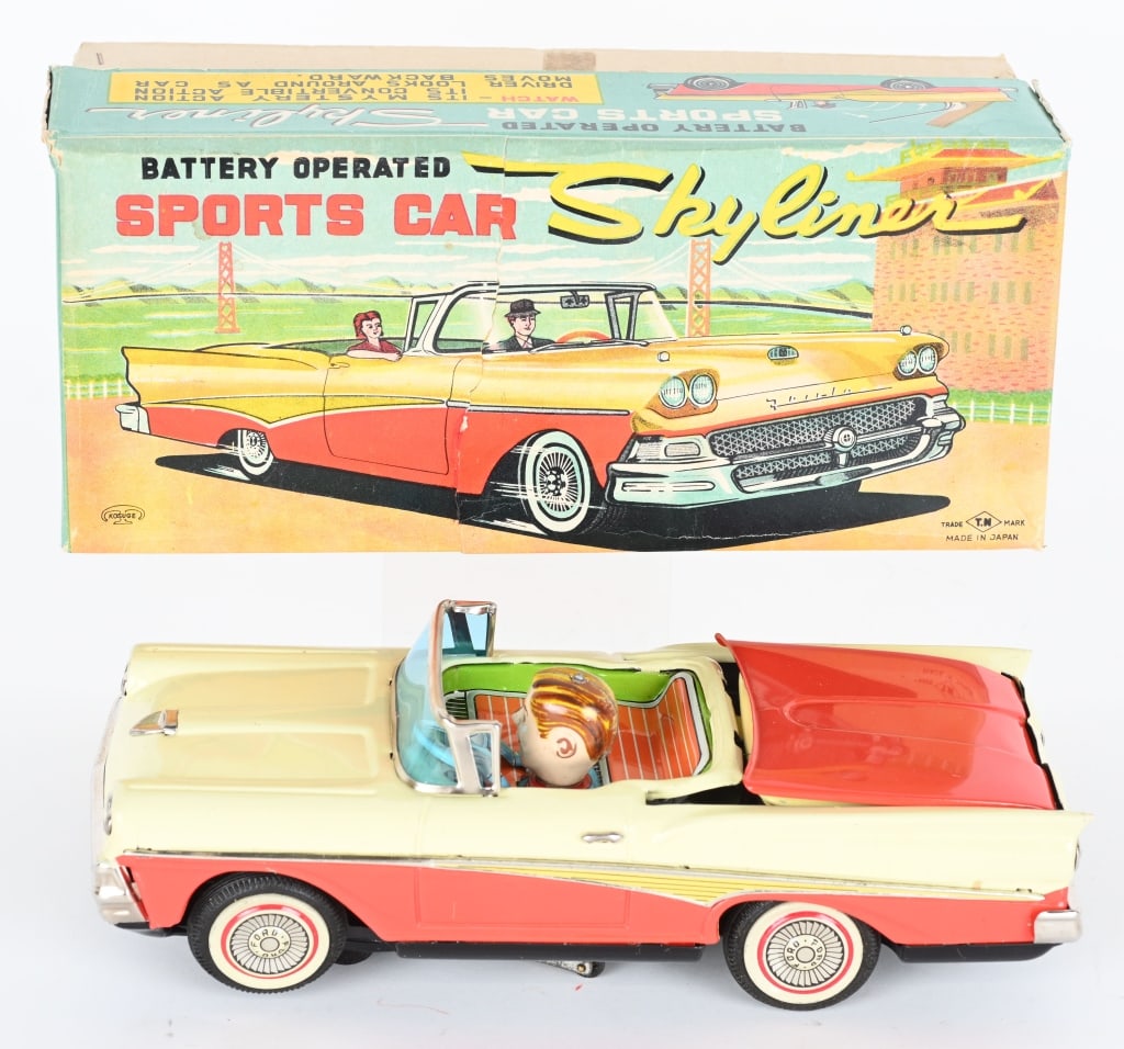 TN BATTERY OP FORD SKYLINER w/ BOX (1 of 8)