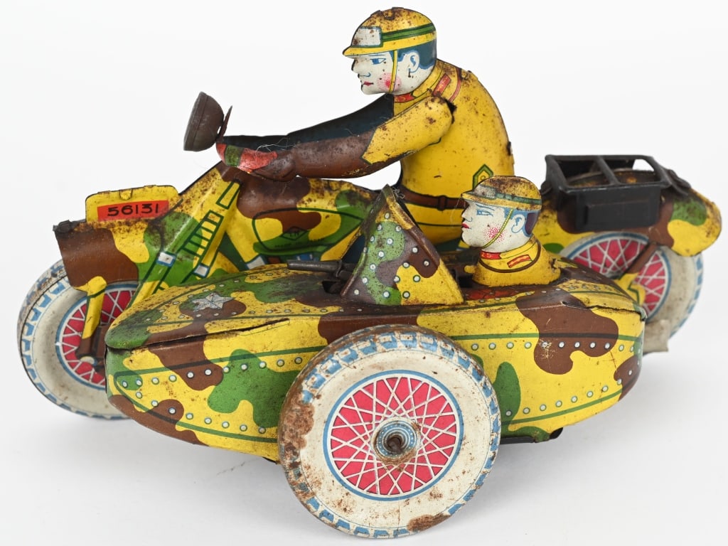 PRE-WAR JAPAN MILITARY MOTORCYCLE w/ SIDECAR (1 of 6)