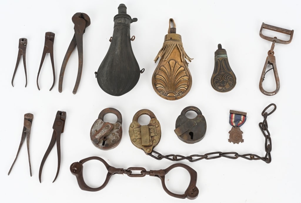 LOT POWDER FLASKS, BULLET MOLDS & MORE: Lot includes : 1. 8 1/2" Large copper powder flask 2. 6 1/2" brass flask no sprig. 3. 4 1/2" brass pistol flask. 4. 3- Large railroad type padlocks, 1 with key. 5. Carbine sling clip, age unknown. 6.