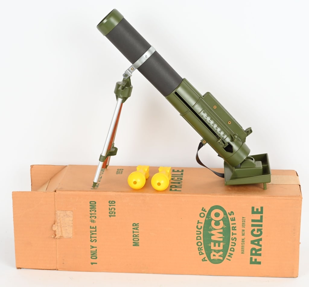 REMCO MARINE RAIDER MOTAR w/ BOX (1 of 3)