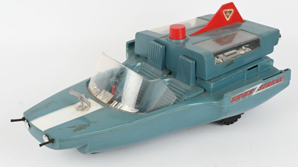 IDEAL CAPTAIN ACTION SILVER STREAK AMPHIBIAN (1 of 4)