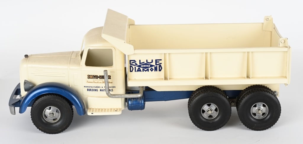 SMITH MILLER BLUE DIAMOND DUMP TRUCK (1 of 7)