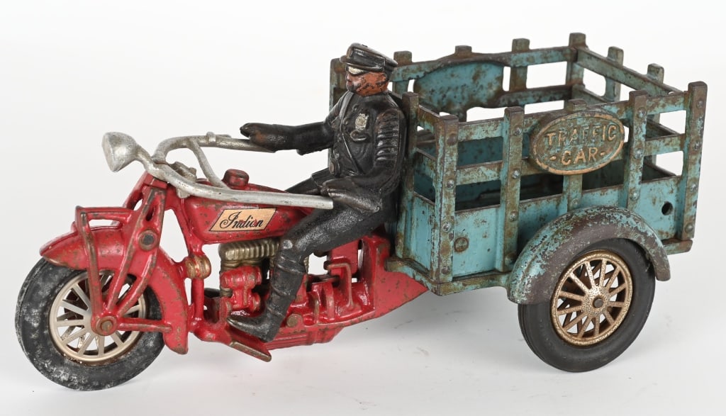 HUBLEY CAST IRON TRAFFIC CAR MOTORCYCLE (1 of 6)
