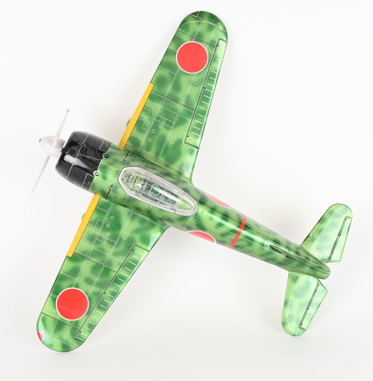 JAPAN TIN ZERO FIGHTER AIRPLANE (1 of 5)