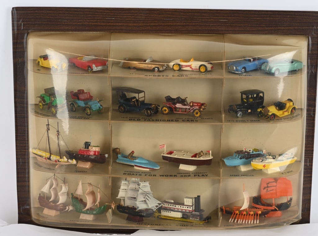 IDEAL PRECISION MINIATURES STORE DISPLAY (1 of 6)