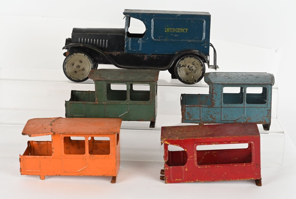 NEFF MOON PRESSED STEEL TRUCK SET (1 of 4)
