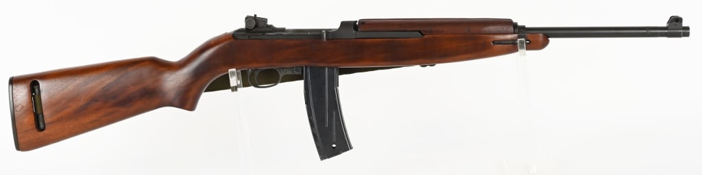 SCARCE SAGINAW SUB CONTRACT INLAND M1 CARBINE: SERIAL NUMBER: 899297. BARREL: 18". CALIBER: .30 CARBINE. MANUFACTURED: 1943. Receiver was made by Saginaw "SG" and sent to Inland, as noted by the "SG" on the left side of the receiver (only visible