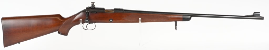 WINCHESTER MODEL 52 SPORTER .22LR MADE 1946: SERIAL NUMBER: 54127B. BARREL: 24". CALIBER: .22LR. MANUFACTURED: 1946. Standard markings and Winchester proofs on the barrel. "SPORTING" marked on the trigger guard. Matching serials on the receiver 