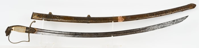 EARLY 19TH CENTURY EAGLE HEAD SWORD & SCABBARD