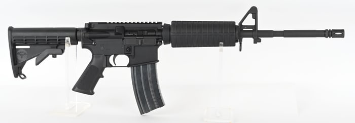 ROCK RIVER ARMS LAR-15 SEMI AUTO RIFLE IN 5.56MM