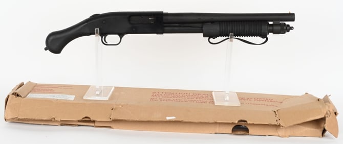 MOSSBERG MODEL 590 SHOCKWAVE WITH BOX