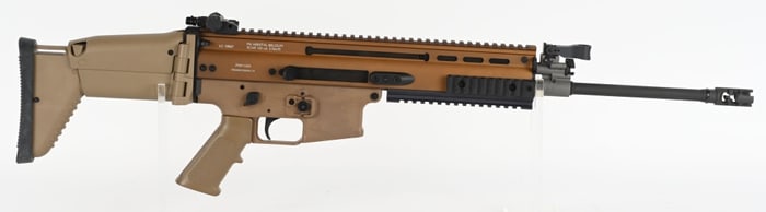 FN SCAR 16S SEMI AUTO RIFLE IN .223/5.56X45