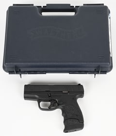 WALTER PPS 9MM LUGER WITH CASE/5 MAGAZINES