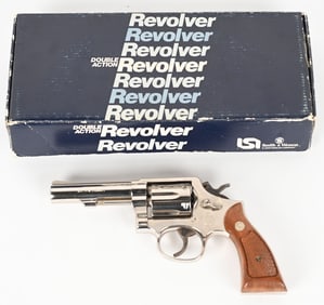 FINE SMITH & WESSON MODEL 10-8 DA REVOLVER