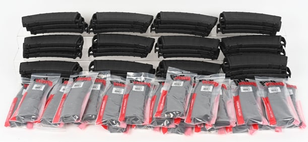 LARGE LOT OF AR-15/M16 .223/5.56X45 MAGAZINES