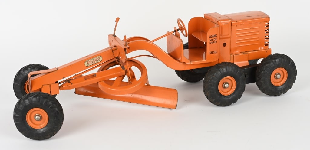 DOEPKE MODEL TOY DIESEL ROAD GRADER: Nice all original condition. 26" Excellent