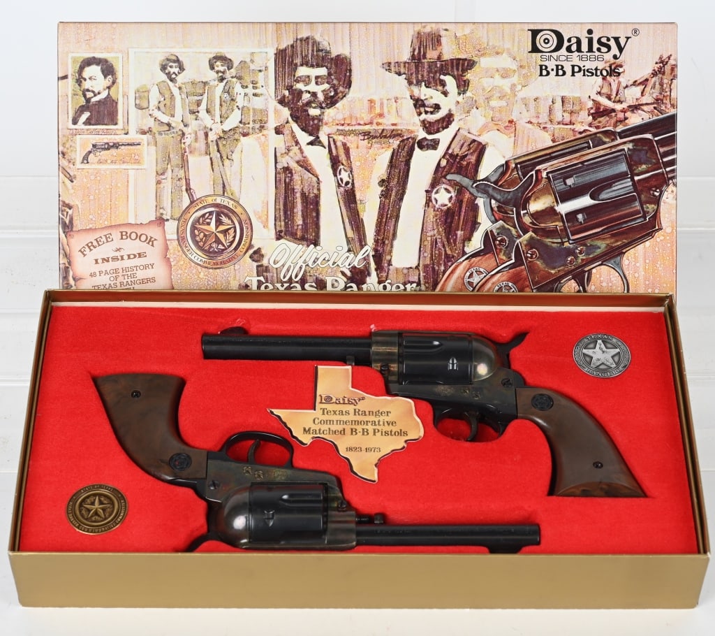1973 DAISY TEXAS RANGER BB PISTOLS MIB: Never played with set of Daisy Texas Ranger BB Pistols. Looks like a pair of classic Colt Pistols. Boxed with Insert. 15 1/2" Excellent