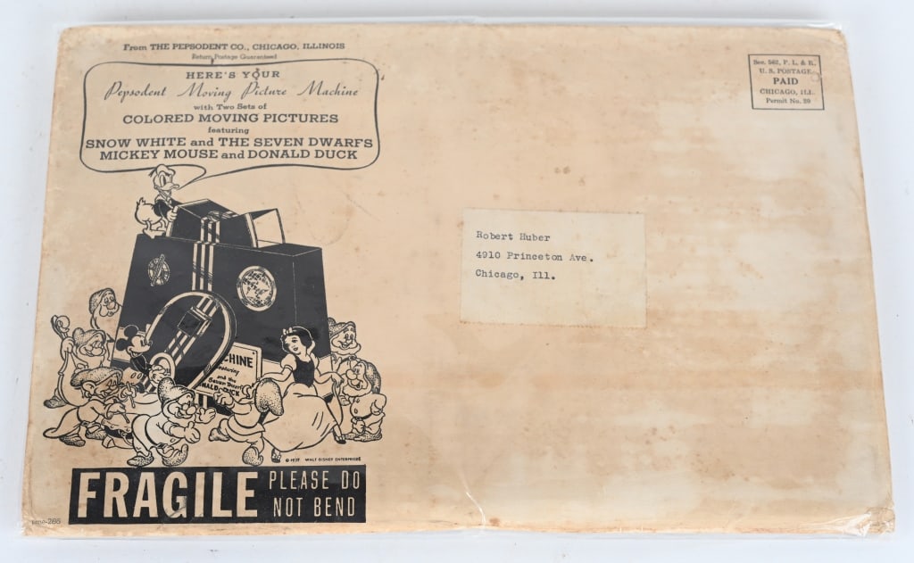 PEPSODENT SNOW WHITE & 7 DWARFS PREMIUM: 1938 Pepsodent Snow White and 7 Dwarfs Moving Picture Machine Premium. Complete with Envelope. Excellent