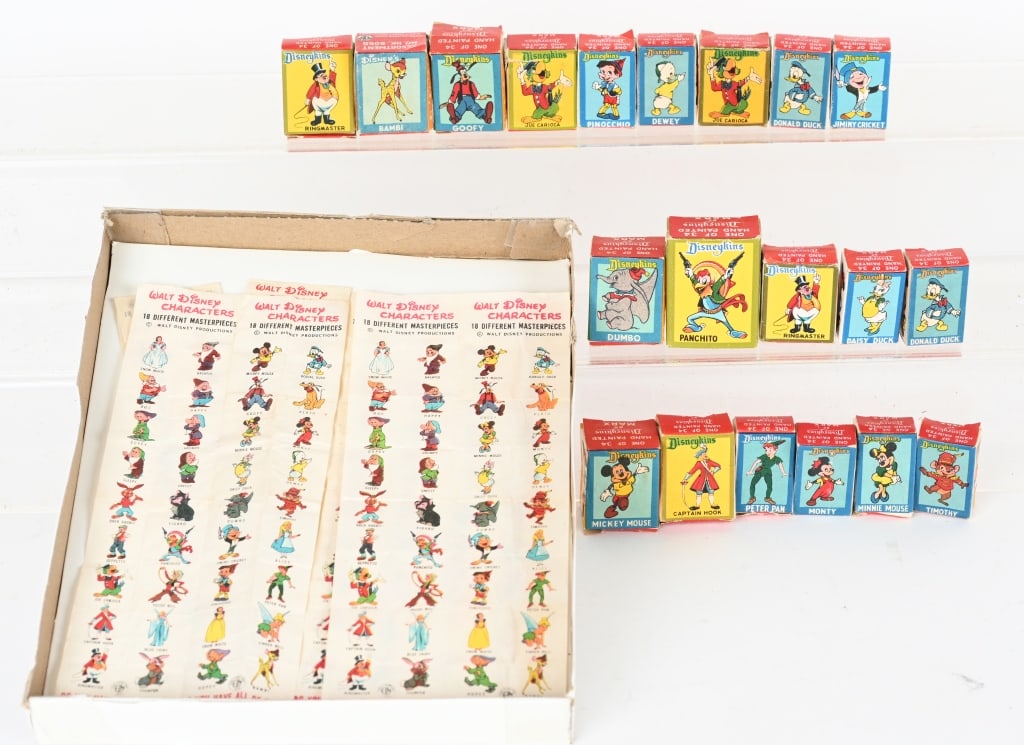 20 MARX DISNEYKINS w/ BOXES: 20 Marx Disneykins includes Donald Duck, Daisy Duck, Dumbo, Bambi, Mickey Mouse, Goofy, and More. All Boxed. Excellent