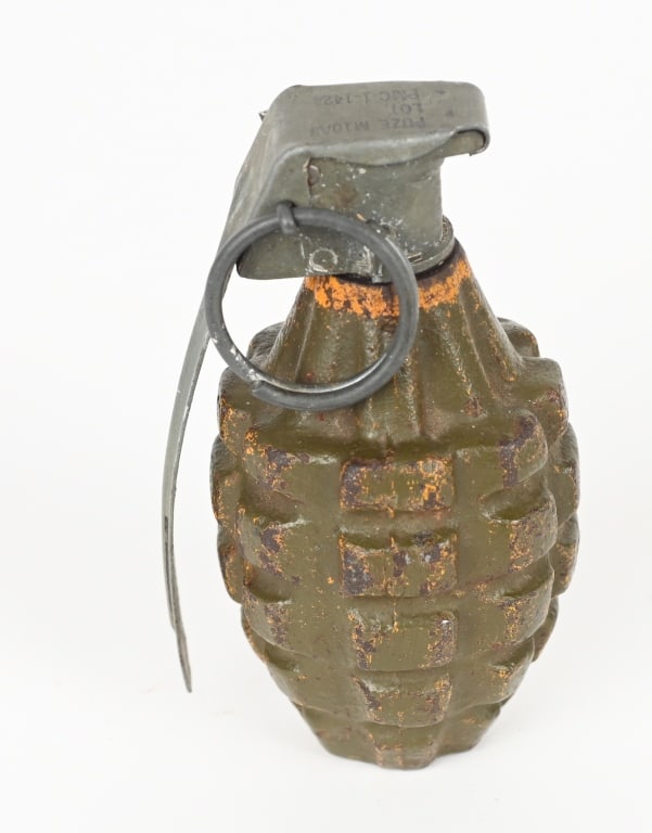WWII US ARMY USMC MARINE CORPS MKII HAND GRENADE: WWII US MkII Fragmentation Grenade. Green Painted High Explosive Pineapple Grenade with yellow band & M6 Series Fuze Head. Note Many Yellow Grenades Were Over Painted With Green to conceal in the fiel