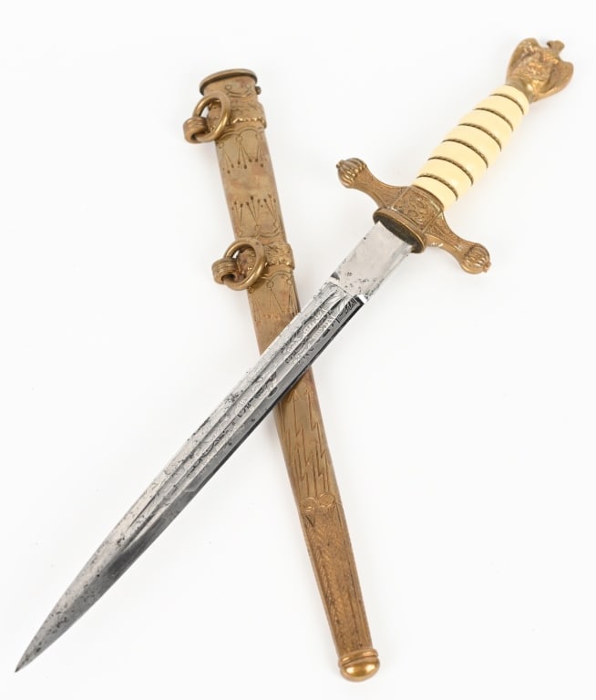 WWII NAZI GERMAN KRIEGSMARINE OFFICER'S DAGGER WW2: Roughly 25cm long drop forged steel nickel/silver plated stiletto style blade with dual narrow central fullers. Blade features the standard acid etched design of fouled anchors and ornate foliage patt