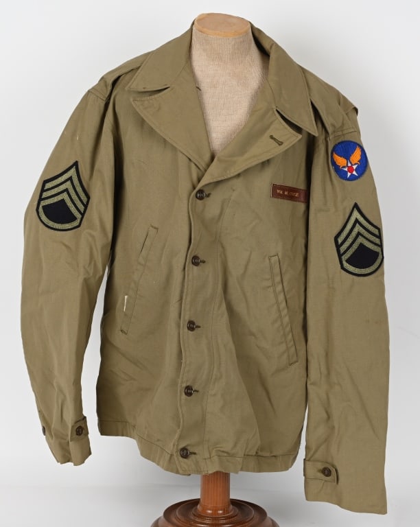 WWII US ARMY AIR CORPS M43 FIELD JACKET 38R MINT: WWII US Army Air Corps M41 Field Jacket in near MINT Condition and was produced by Dandy Mfg. Co. Inc. and is dated 3/17/42 with a completely readable tag to the inside pocket. The jacket is size mark