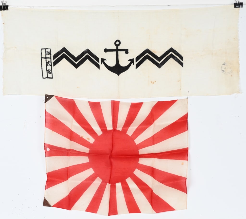 WWII JAPANESE FLAG & HEADBAND LOT NAVAL FORCES WW2: This is a World War II Japanese Naval Landing Forces headband or Hachimaki (??, "helmet-scarf"). It is constructed of linen and printed with an anchor and wave motif at its center and characters withi