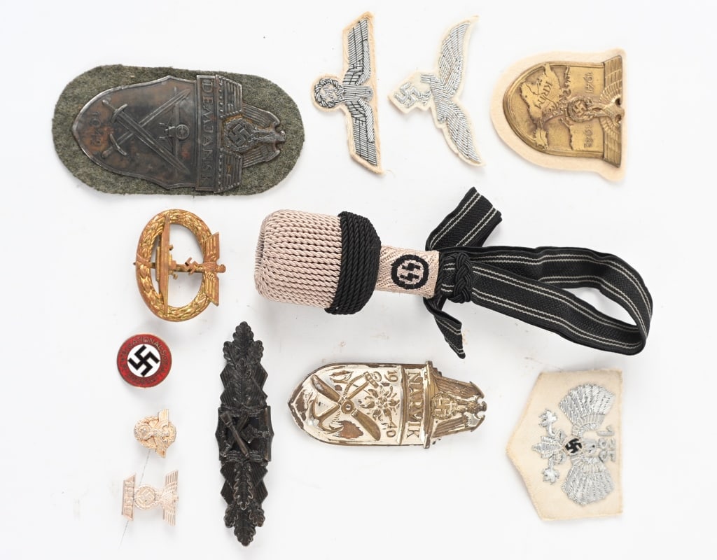 WWII REPRODUCTION NAZI MEDALS BADGE SS KNOT WW2: Reproduction WWII Nazi items to include 1) Close Combat Badge in Bronze by JFS 2) Krim Shield with white backing 3) Luftwaffe White Officers Bullion Visor Cap Eagle 4) BDM GRUPPENFÜHRERIN Badge 5