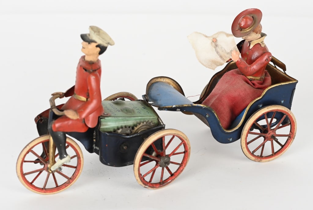 LEHMANN TIN CLOCKWORK ANXIOUS BRIDE (1 of 4)