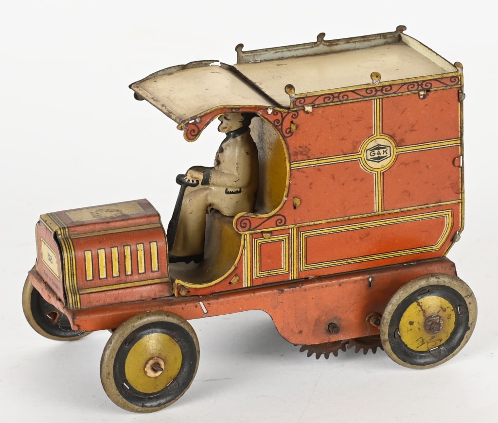 G&K TIN WINDUP DELIVERY TRUCK (1 of 5)