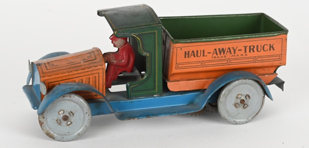 STRAUSS TIN WINDUP HAUL AWAY TRUCK (1 of 5)