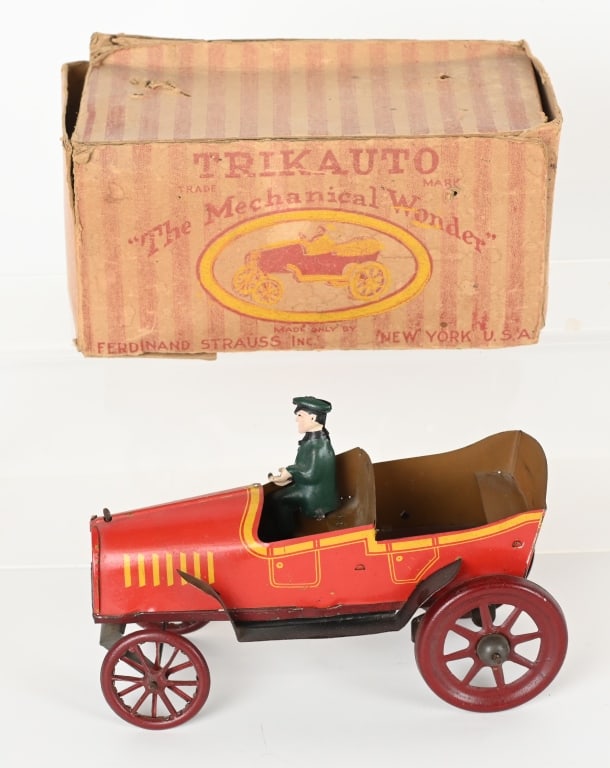 STRAUSS TIN WINDUP TRIK AUTO w/ BOX (1 of 6)