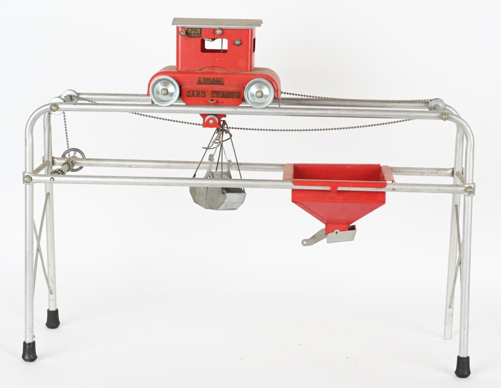 TONKA AERIAL SAND LOADER (1 of 5)