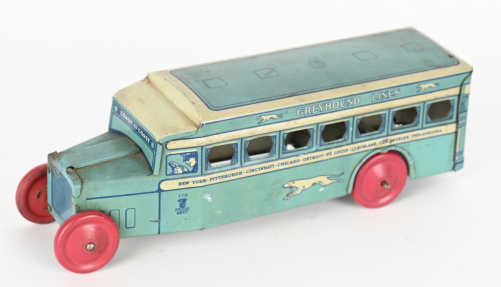 CHEIN TIN GREYHOUND BUS (1 of 4)